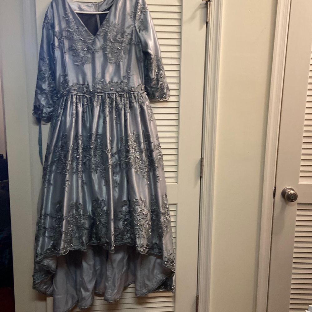 Hi and low gown, custom made, pearls and flowers sheer overlay, size 14/16